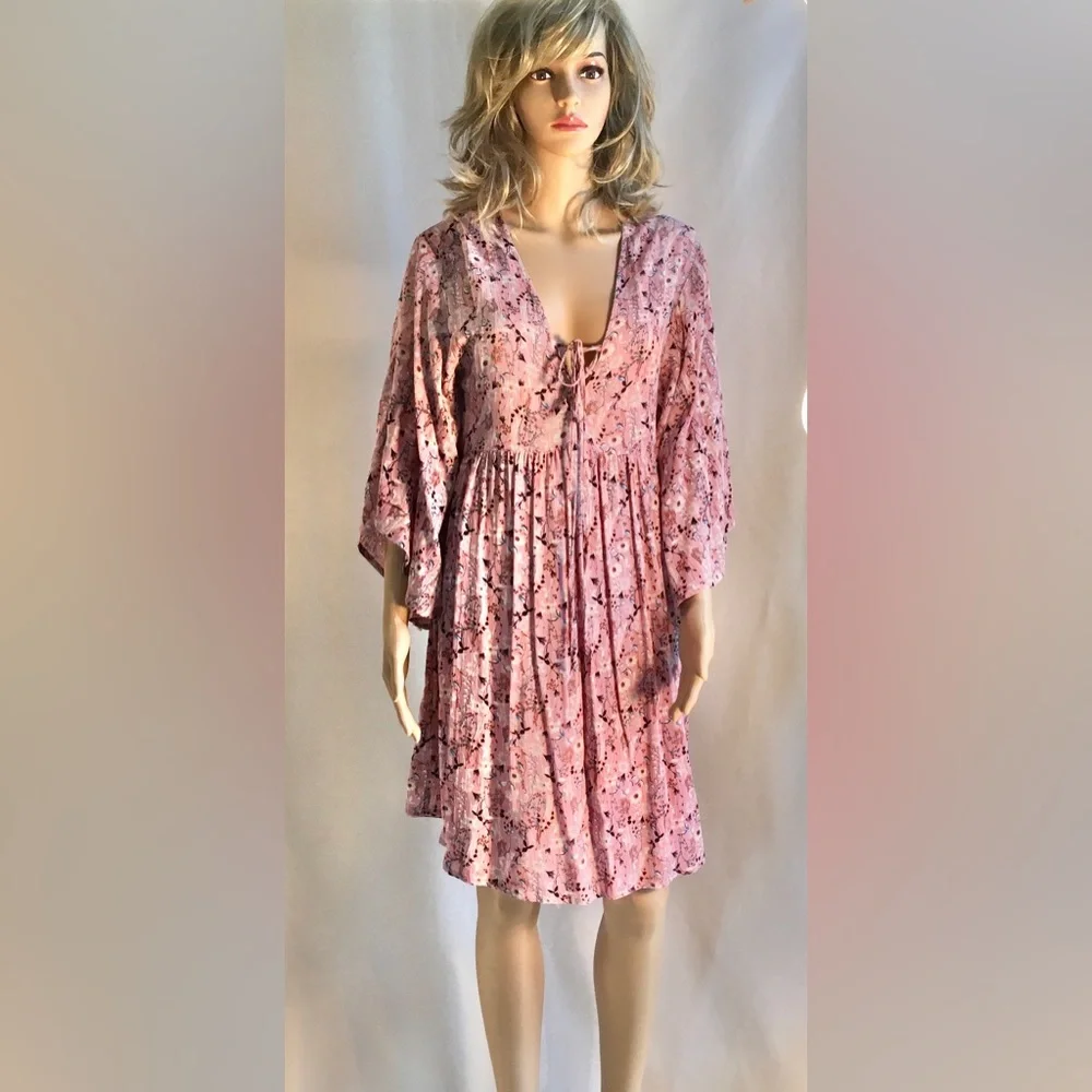 Bohemian dress, pink w/ tiny floral print, deep lace-up V neck, bell sleeves. S - Picture 4 of 14